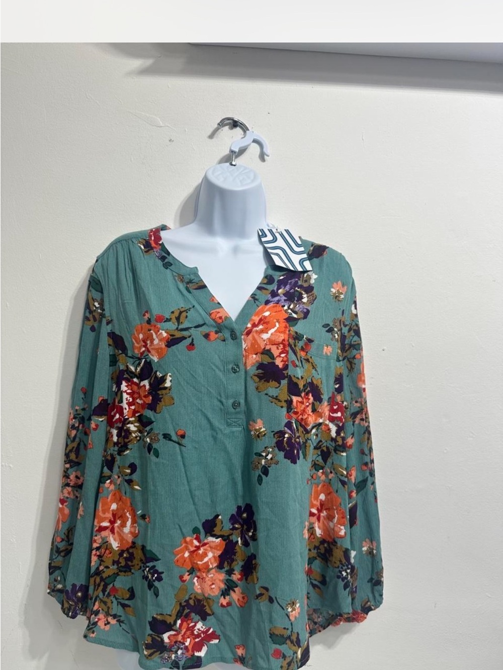 Market & Spruce Teal Floral V-Neck Buttoned Tunic